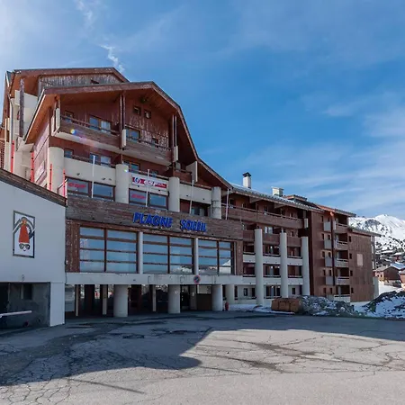Skis Aux Pieds Avec Balcon Et Wifi Pour 6 Personnes A Plagne Soleil - Fr-1-351-275 * La Plagne-Tarentaise