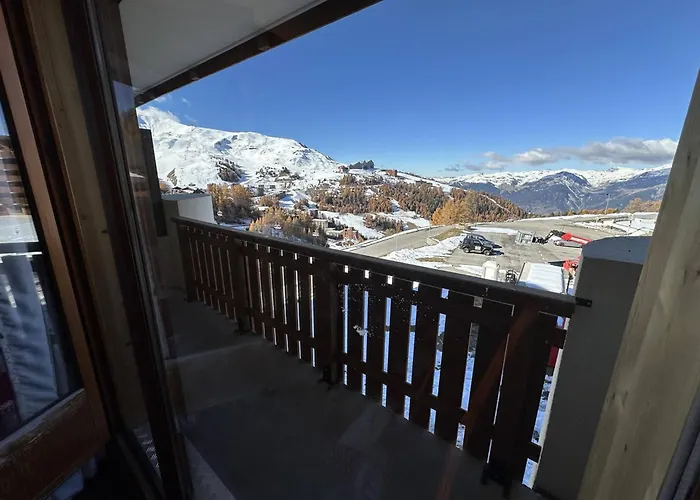 Skis Aux Pieds Avec Balcon Et Wifi Pour 6 Personnes A Plagne Soleil - Fr-1-351-275 * La Plagne-Tarentaise
