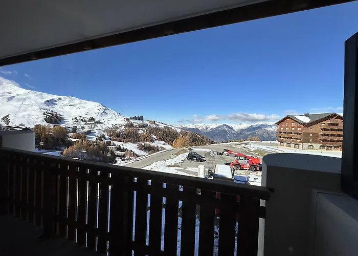 Skis Aux Pieds Avec Balcon Et Wifi Pour 6 Personnes A Plagne Soleil - Fr-1-351-275 Apartman