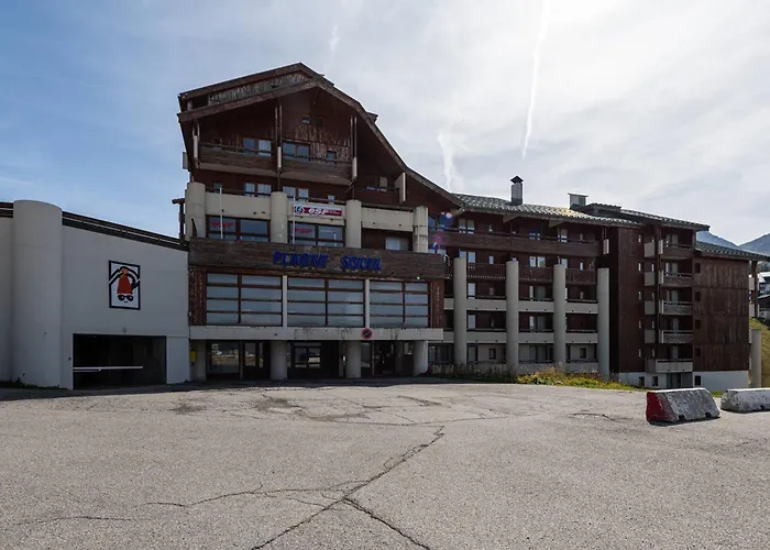 Apartman Skis Aux Pieds Avec Balcon Et Wifi Pour 6 Personnes A Plagne Soleil - Fr-1-351-275 *